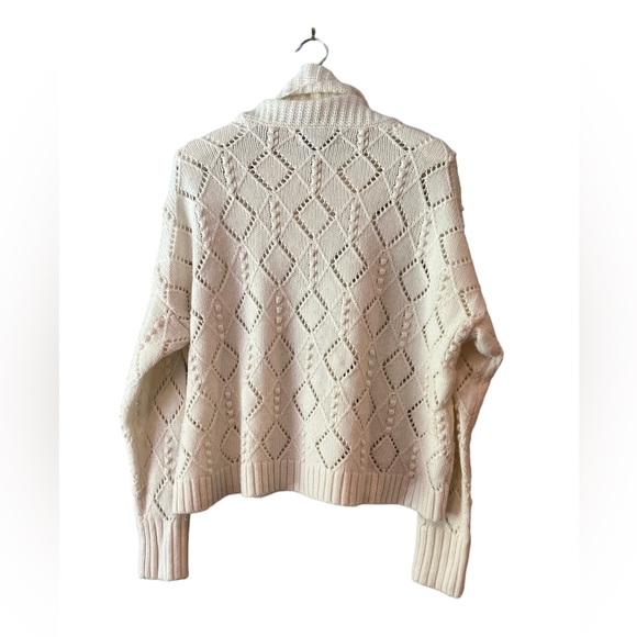 NWT NEW LOFT Cowlneck Crop Sweater Size L Cream, Off-White color, Cozy soft feel - Picture 2 of 10